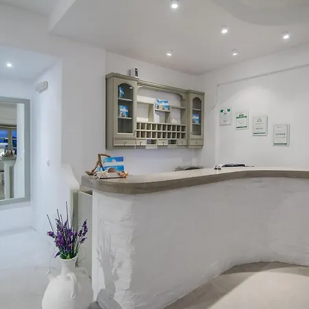 Aparthotel Island House