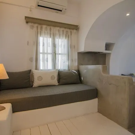 Aparthotel Island House Mylopotas