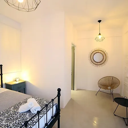 Aparthotel Island House