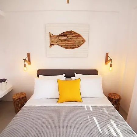 Island House Aparthotel
