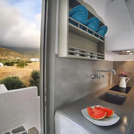 Aparthotel Island House 3*