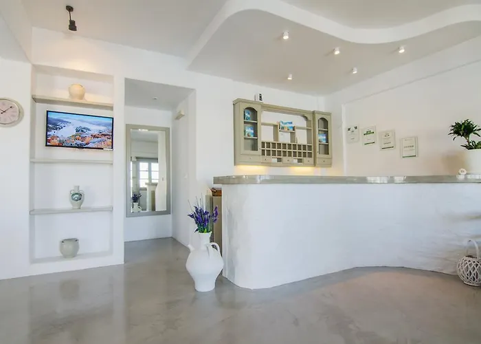 Aparthotel Island House Mylopotas