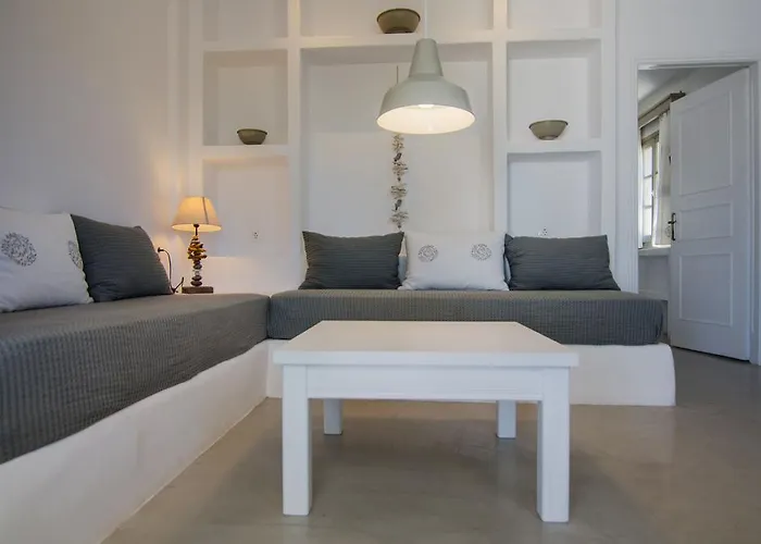 Island House Mylopotas