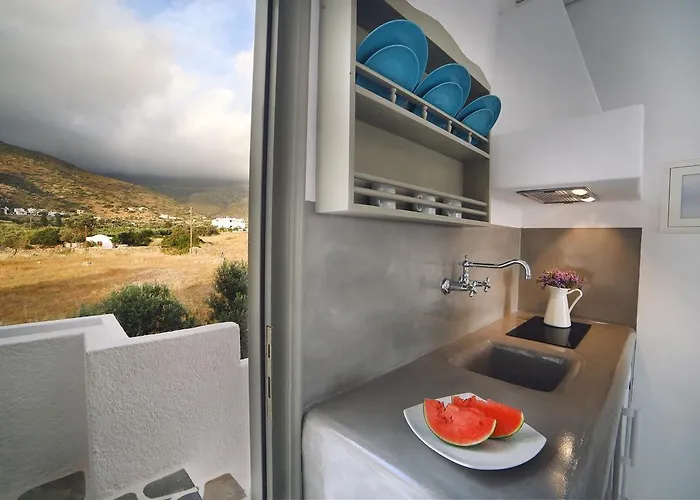 Aparthotel Island House 3*