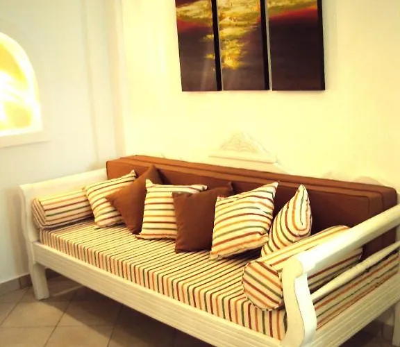 Island House Mylopotas